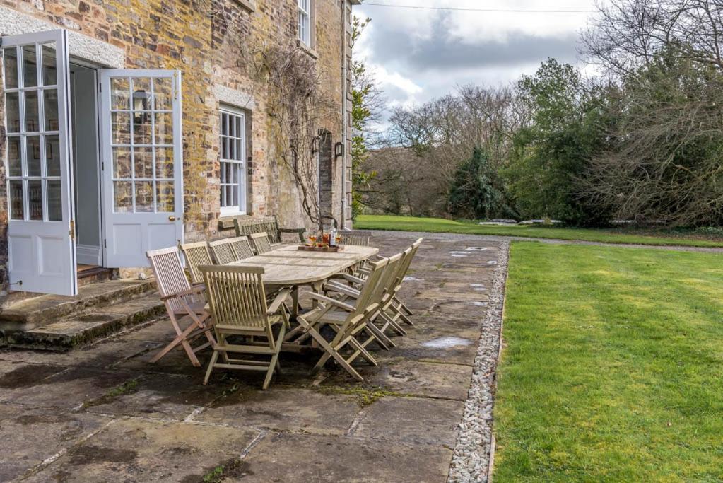 Villa The Manor House At Boconnion Bodmin Exterior foto